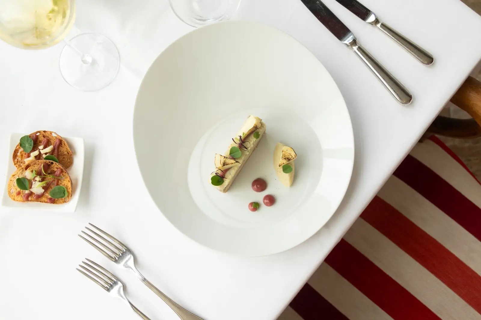Fine dining at Corvelianhotelretrea